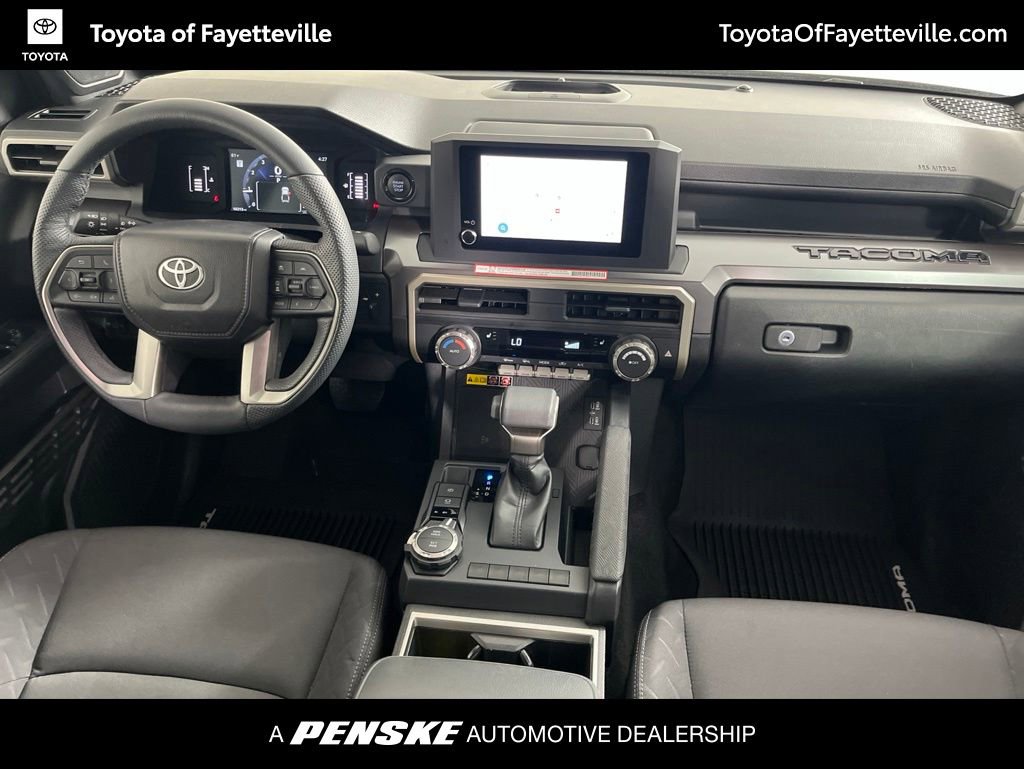 Certified 2025 Toyota Tacoma SR5 w/ SR5 Upgrade Package AWD/4WD image 14
