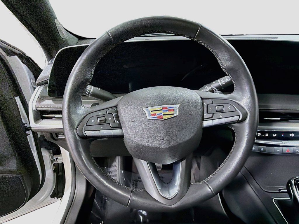 Certified 2024 Cadillac XT4 Premium Luxury AWD/4WD image 13