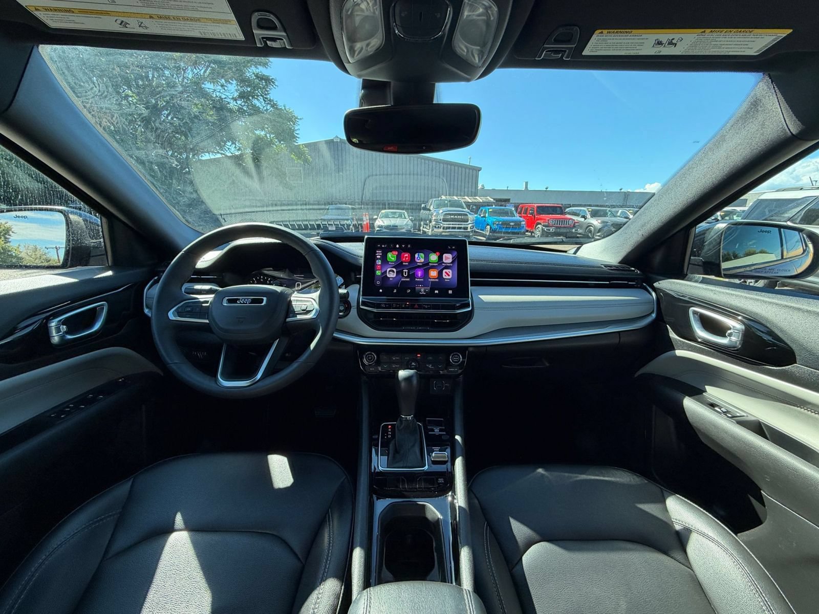 Used 2025 Jeep Compass Limited AWD/4WD image 33
