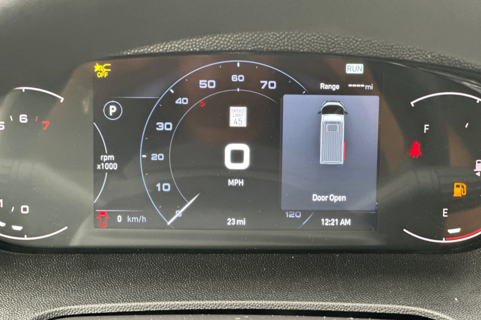 New 2026 RAM ProMaster 2500 w/ Quick Order Package 22G SLT image 27