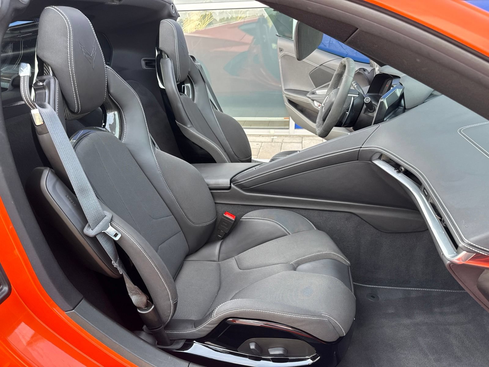 Used 2021 Chevrolet Corvette Stingray Coupe w/ Z51 Performance Package RWD image 24