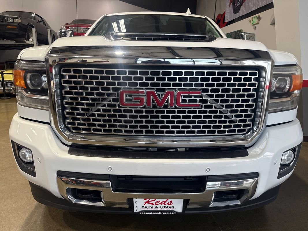 Used 2017 GMC Sierra 3500 Denali image 47