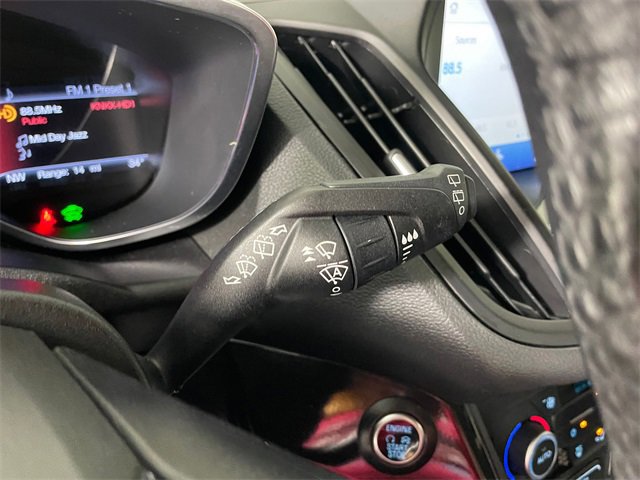 Used 2017 Ford C-MAX Titanium image 12