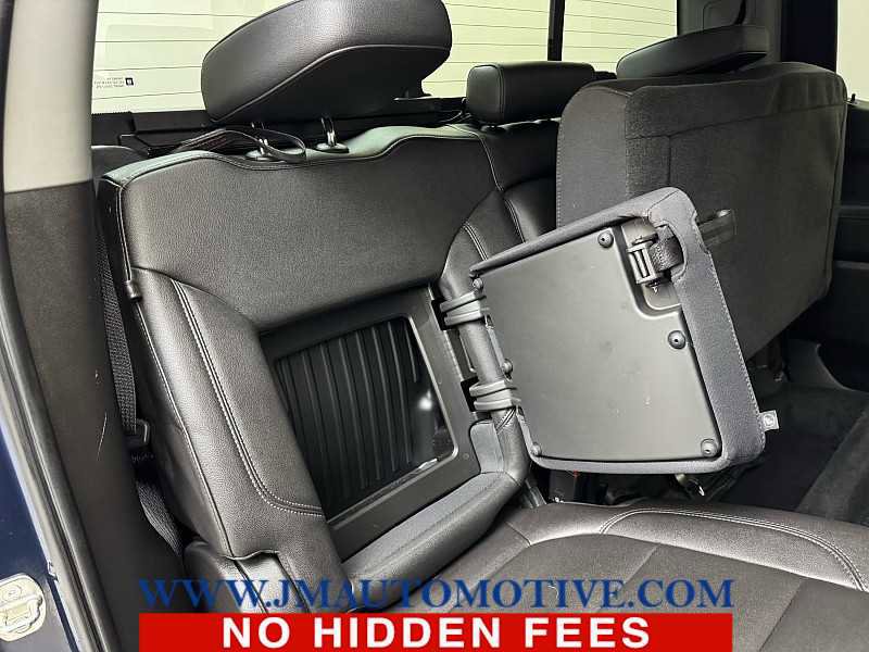 Used 2022 Chevrolet Silverado 1500 LT Trail Boss w/ LT Trail Boss Premium Package image 18