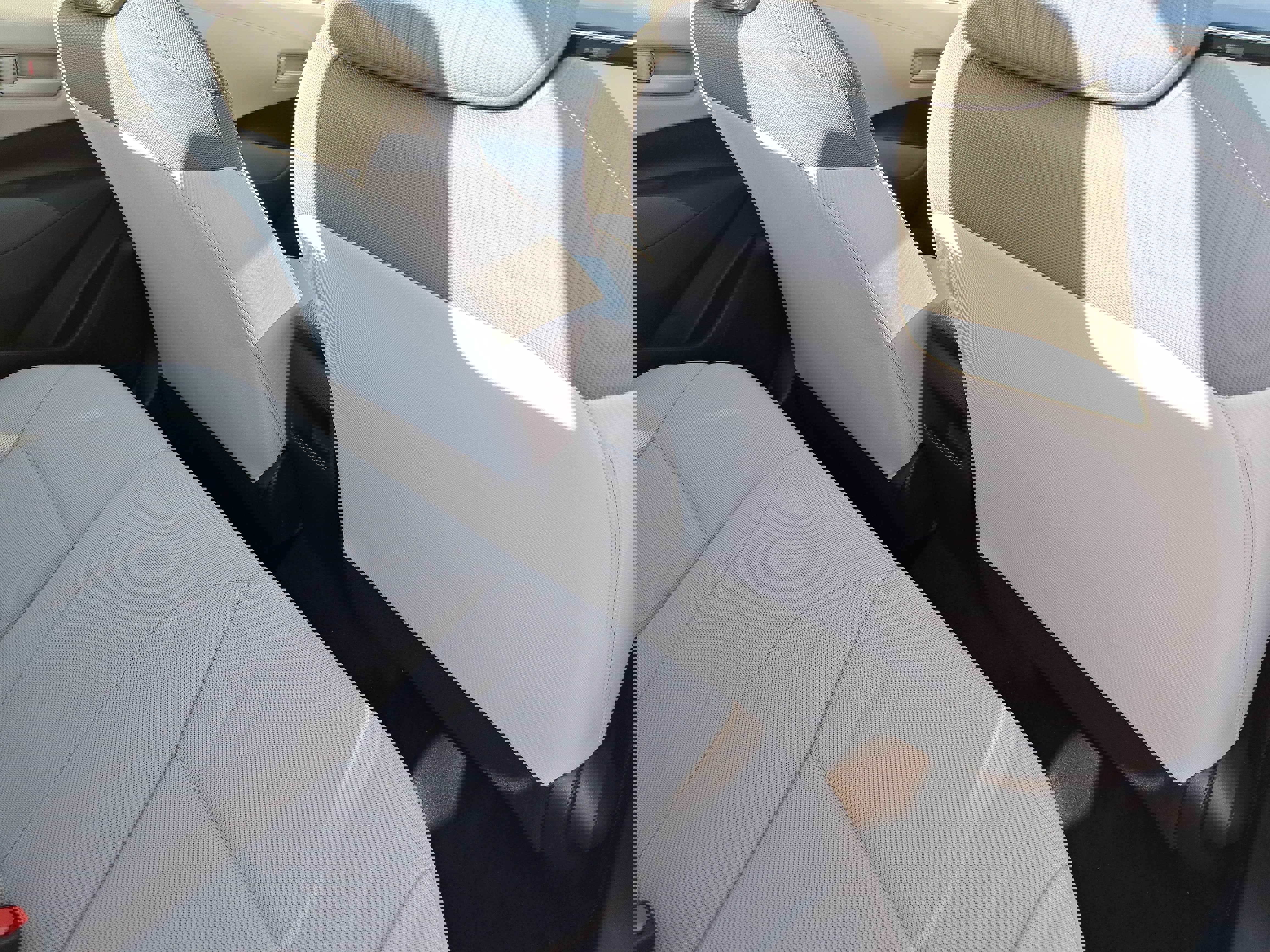 Used 2022 Toyota Corolla LE image 11