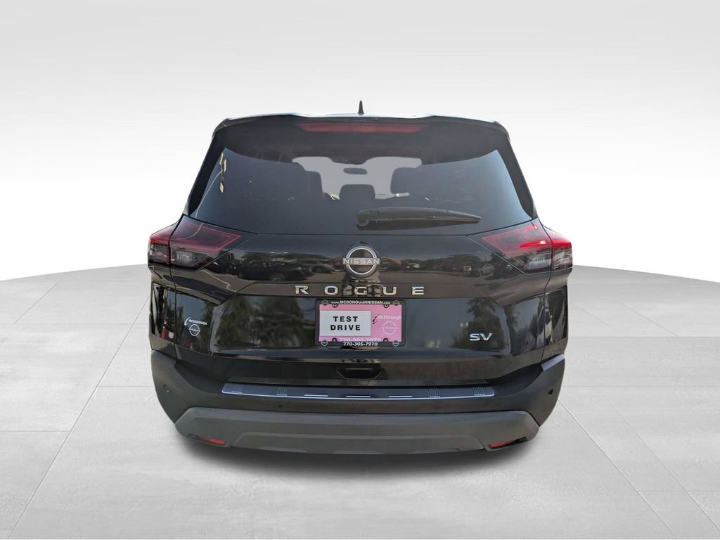 Used 2023 Nissan Rogue SV w/ SV Premium B Package FWD image 5