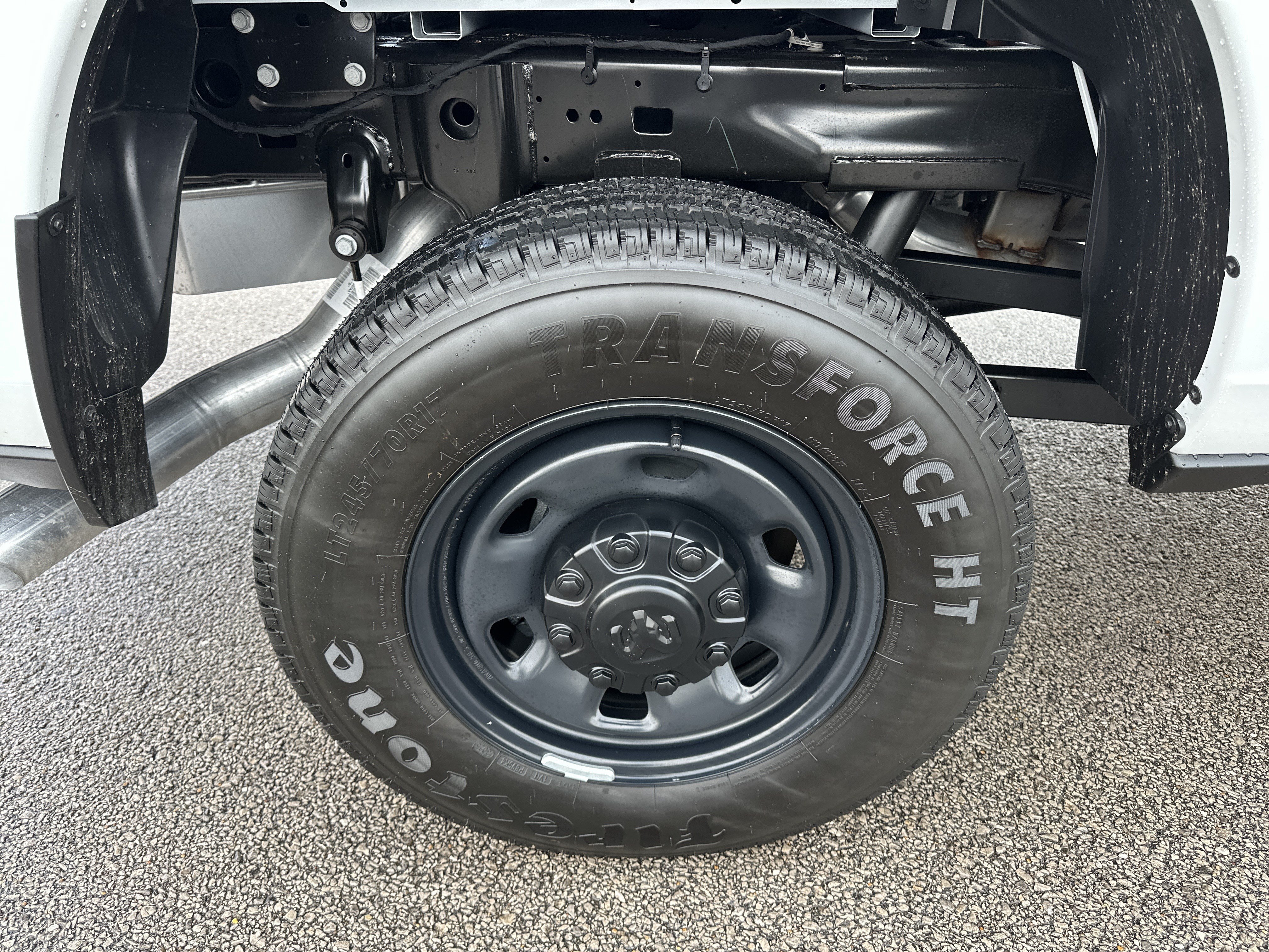 New 2026 RAM 2500 Tradesman AWD/4WD image 17