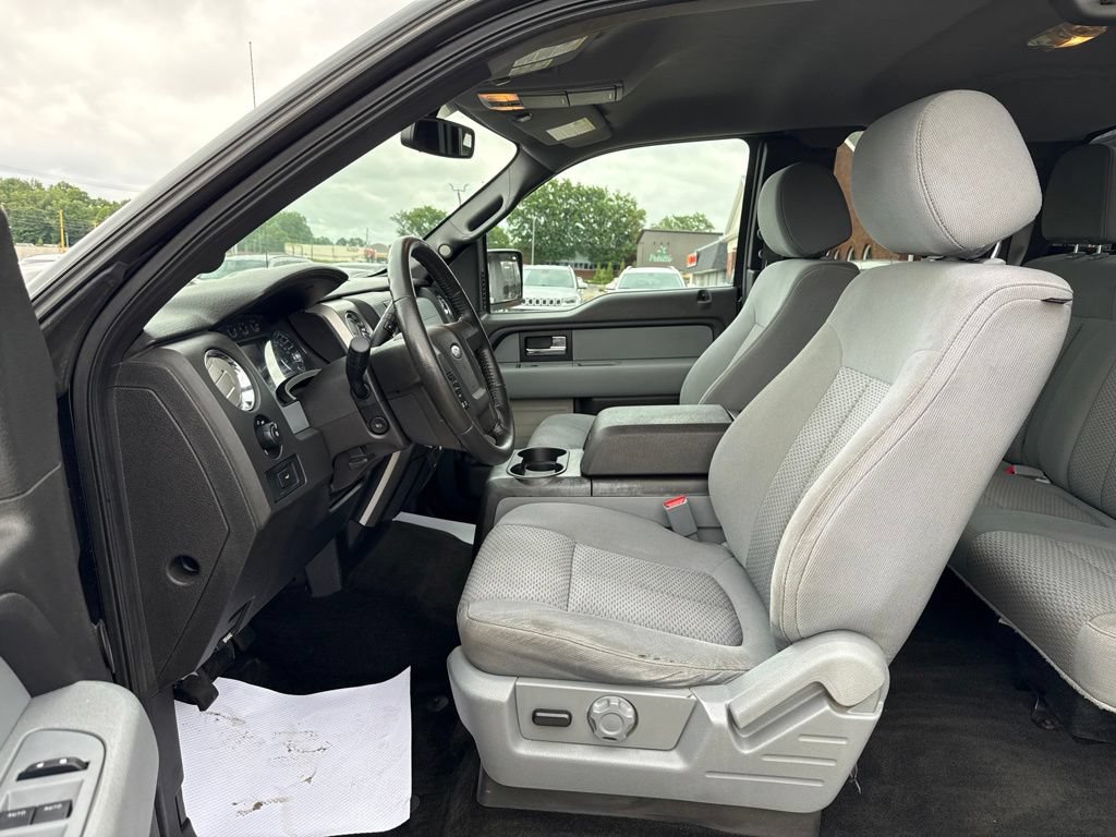 Used 2014 Ford F150 XLT w/ Equipment Group 302A Luxury AWD/4WD image 25