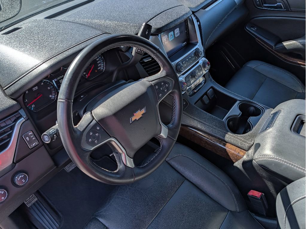 Used 2019 Chevrolet Suburban LT image 14