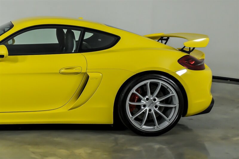 Used 2016 Porsche Cayman GT4 RWD image 7