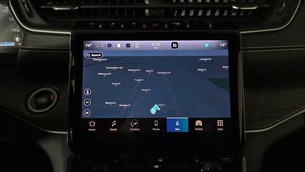 Used 2023 Jeep Grand Cherokee Limited image 25