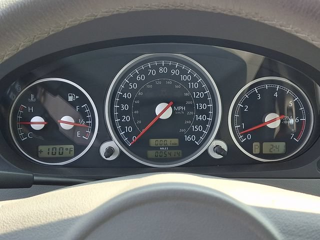 Used 2008 Chrysler Crossfire Limited RWD image 24