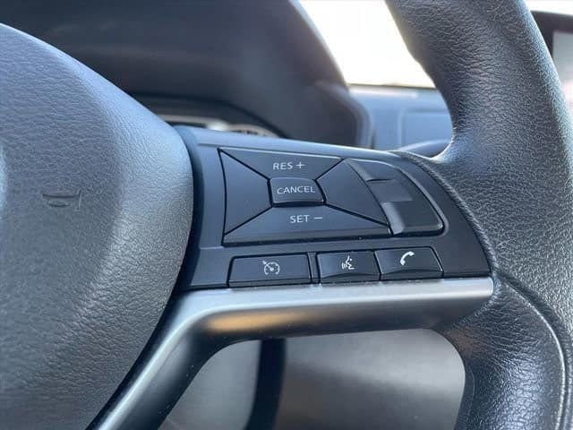 Used 2024 Nissan Altima 2.5 SV image 12