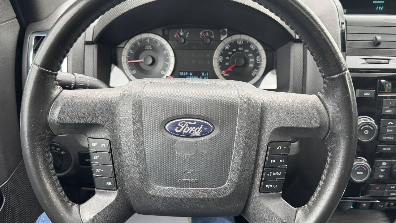 Used 2009 Ford Escape Limited AWD/4WD image 18