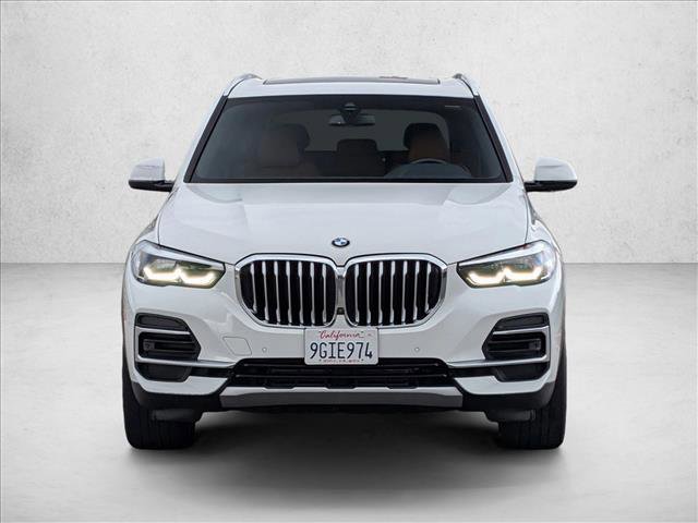 Used 2023 BMW X5 xDrive40i w/ Parking Assistance Package AWD/4WD video 2