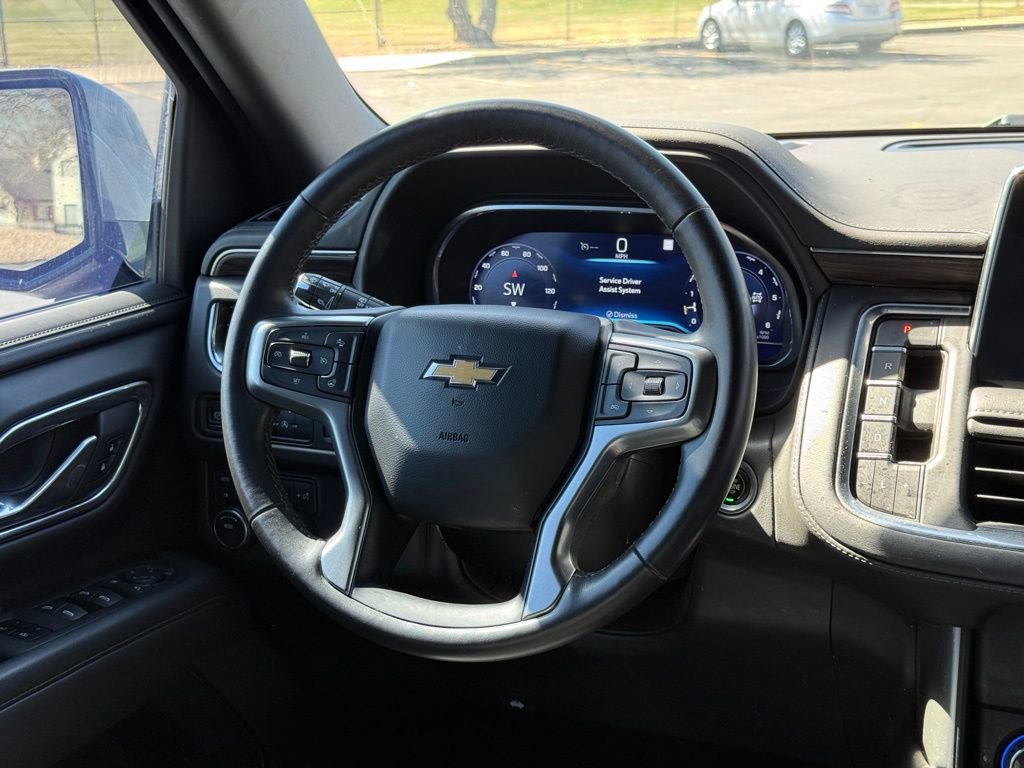 Used 2023 Chevrolet Tahoe LT w/ Luxury Package AWD/4WD image 16