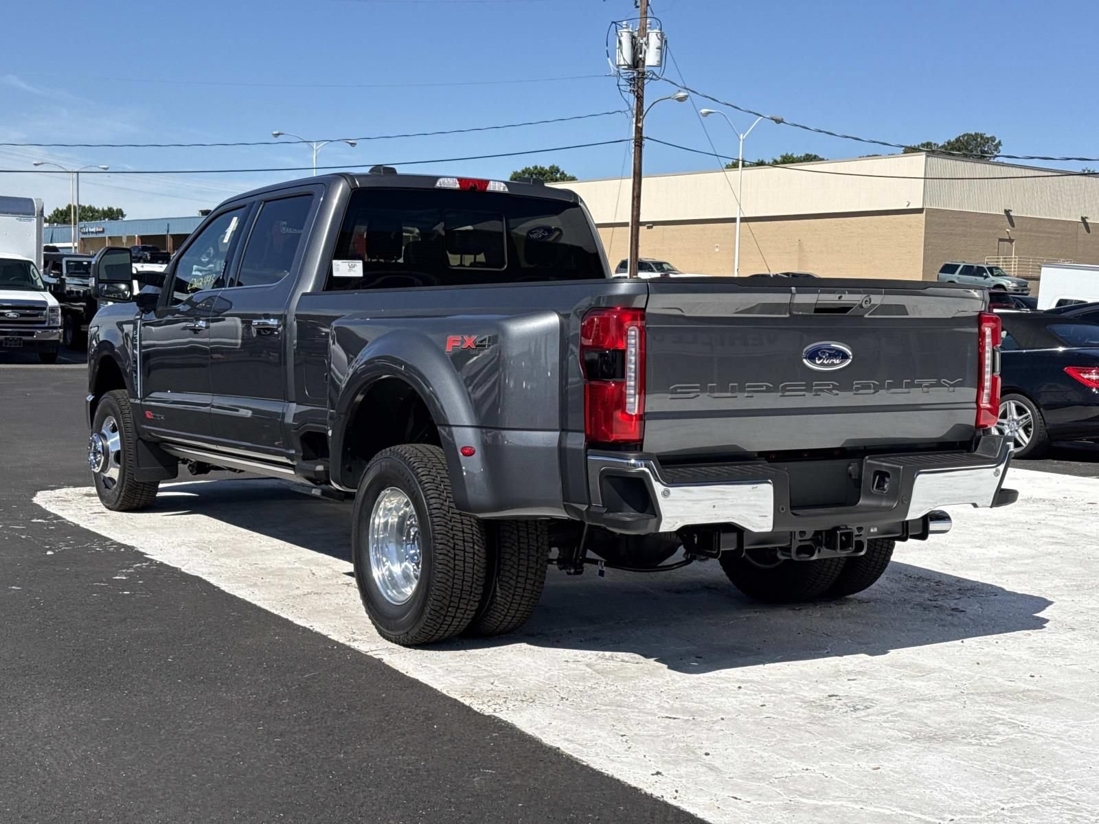 New 2026 Ford F350 Lariat w/ Lariat Ultimate Package AWD/4WD image 5