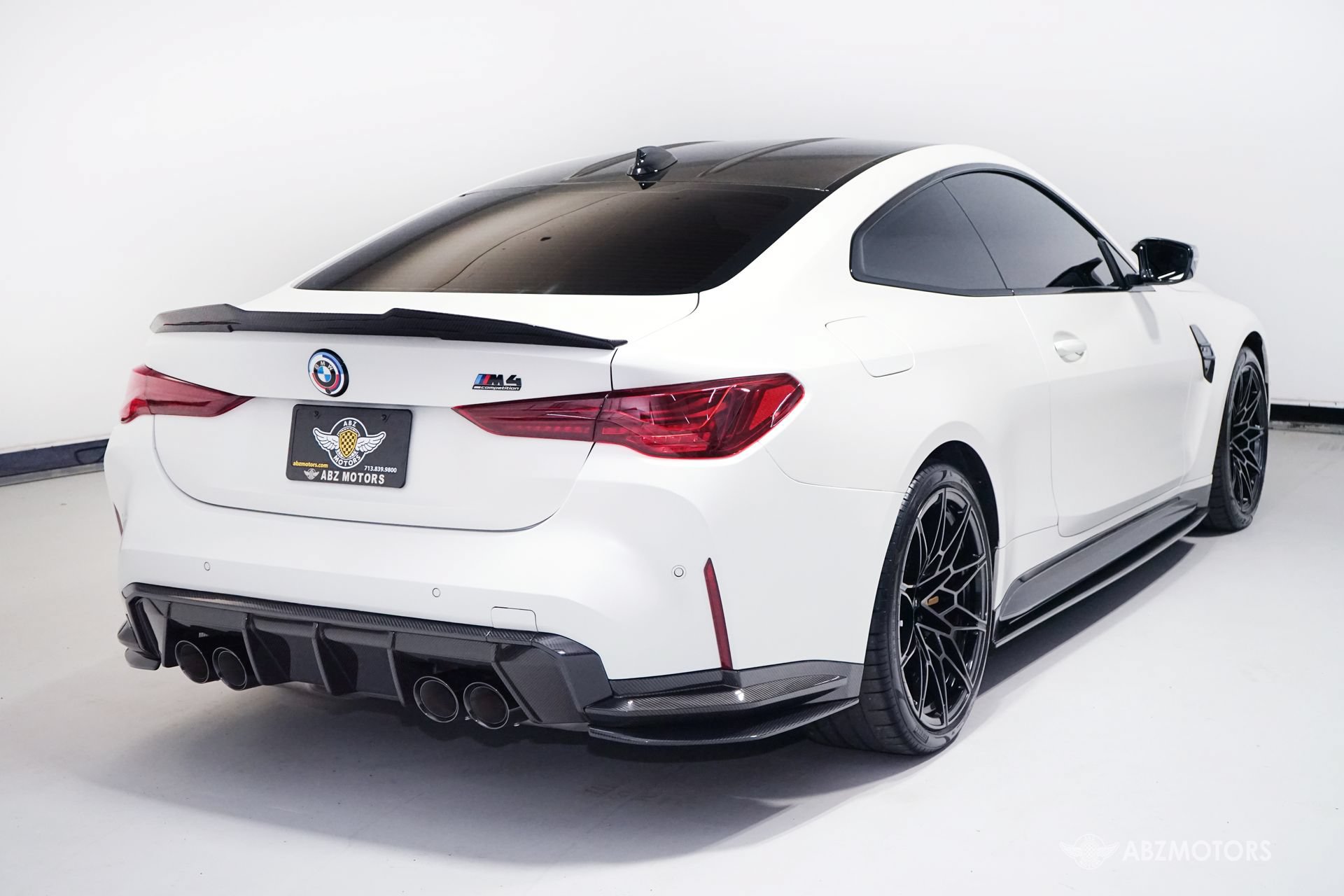 Used 2023 BMW M4 Competition w/ M Carbon Exterior Package RWD image 6