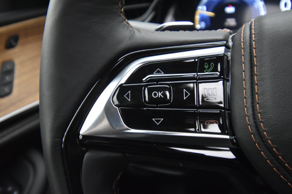 New 2027 Jeep Grand Cherokee Summit AWD/4WD image 30