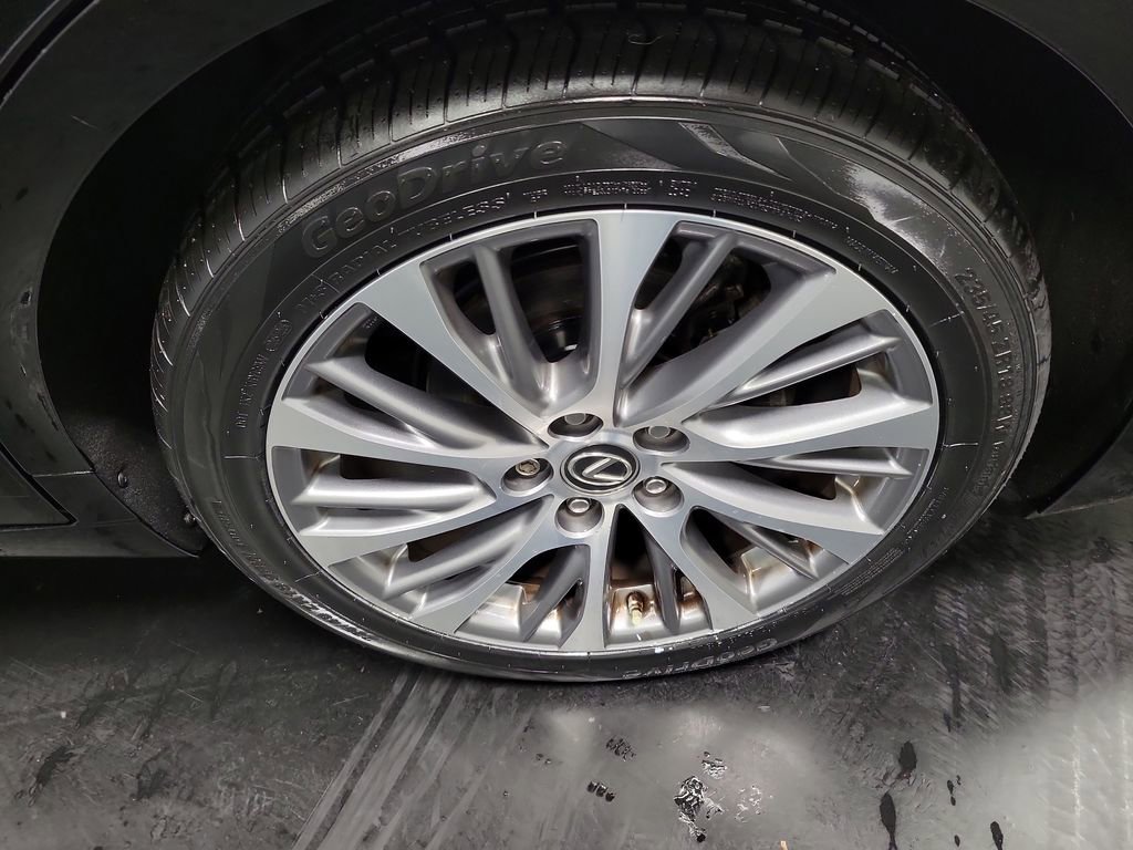 Used 2021 Lexus ES 350 w/ Premium Package image 11