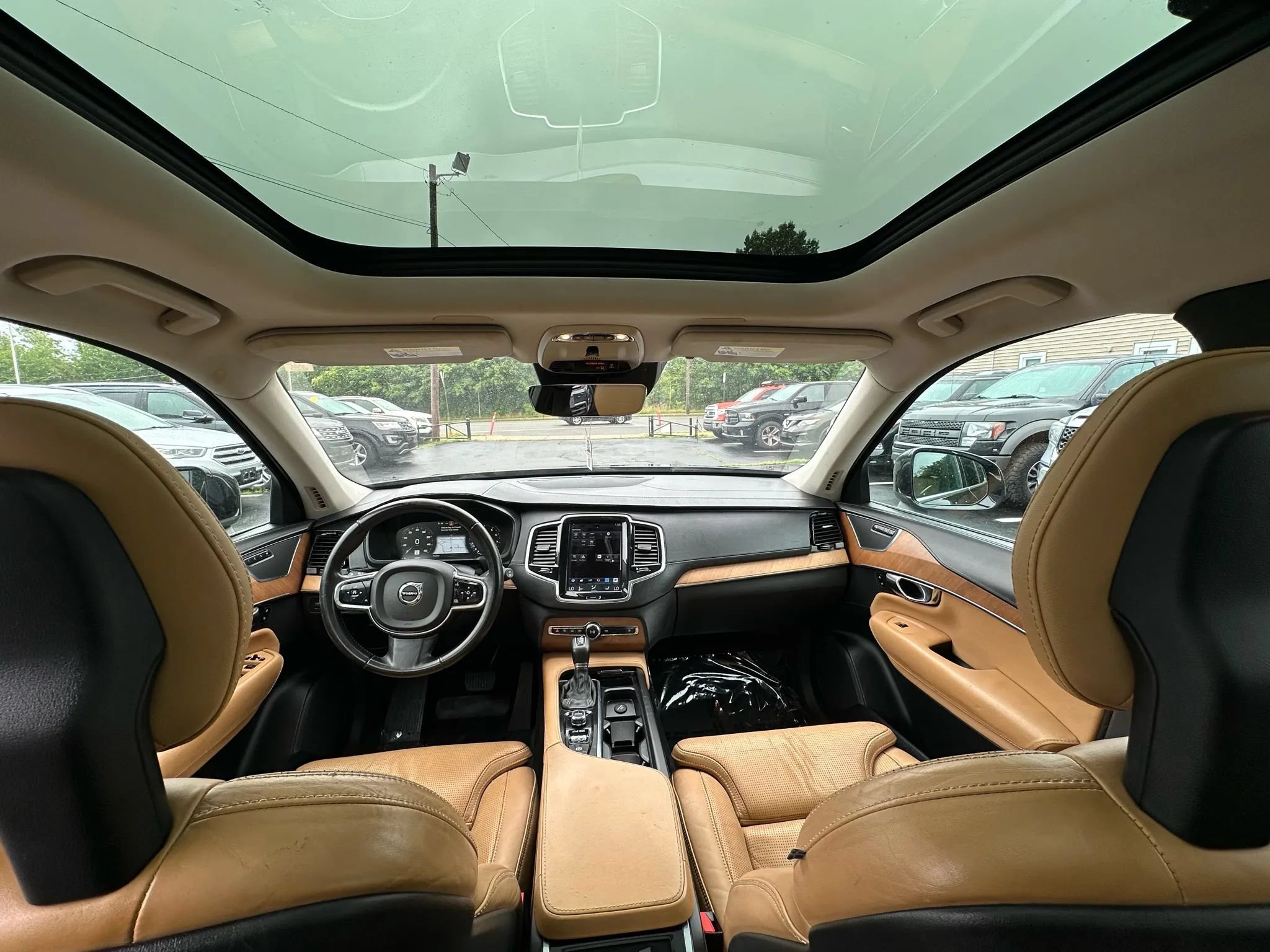 Used 2016 Volvo XC90 T6 Inscription AWD/4WD image 12
