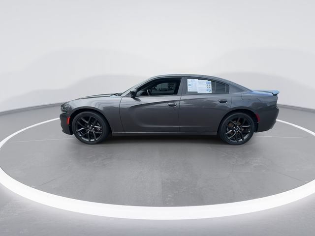 Used 2022 Dodge Charger SXT w/ Blacktop Package RWD image 5