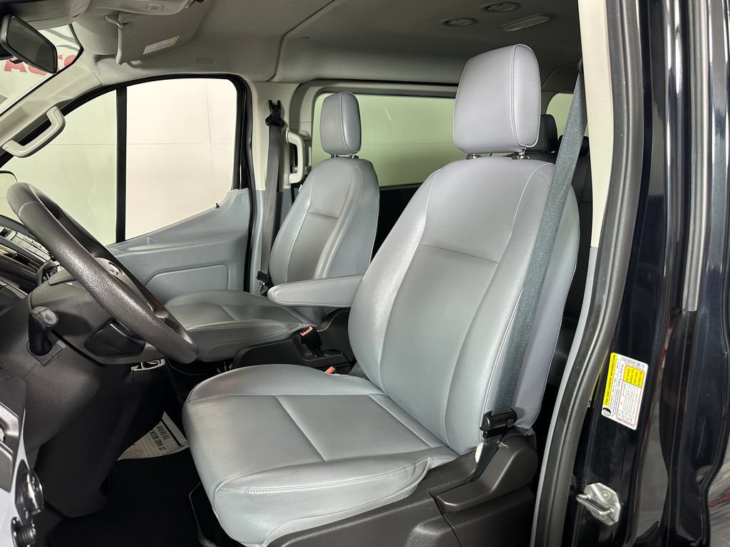 Used 2019 Ford Transit 150 XL RWD image 13
