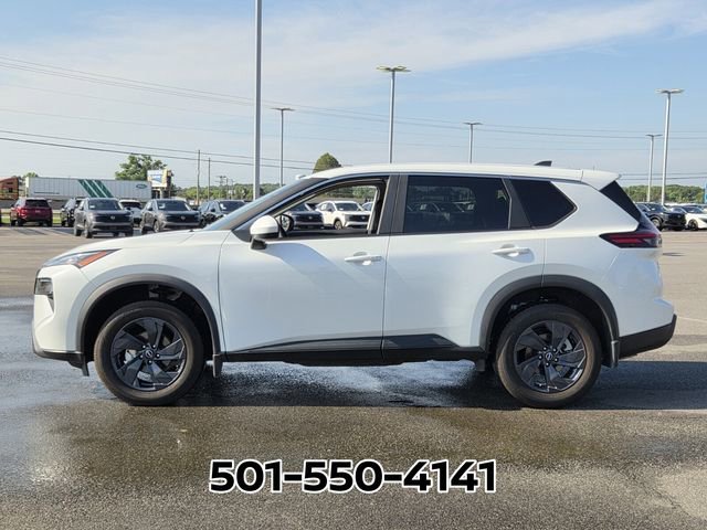 Used 2026 Nissan Rogue SV w/ Cold Weather Package FWD image 2