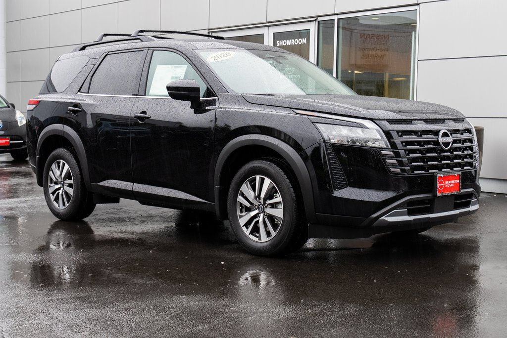 New 2026 Nissan Pathfinder SL