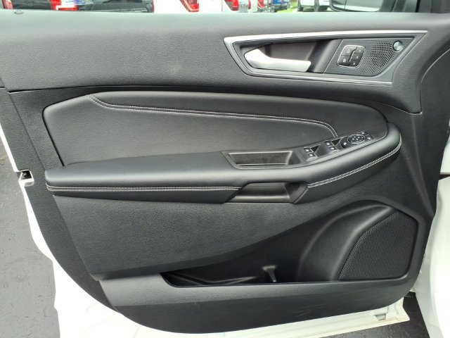Certified 2024 Ford Edge Titanium AWD/4WD image 12