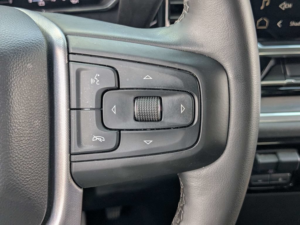 Used 2025 GMC Sierra 1500 SLT AWD/4WD image 26