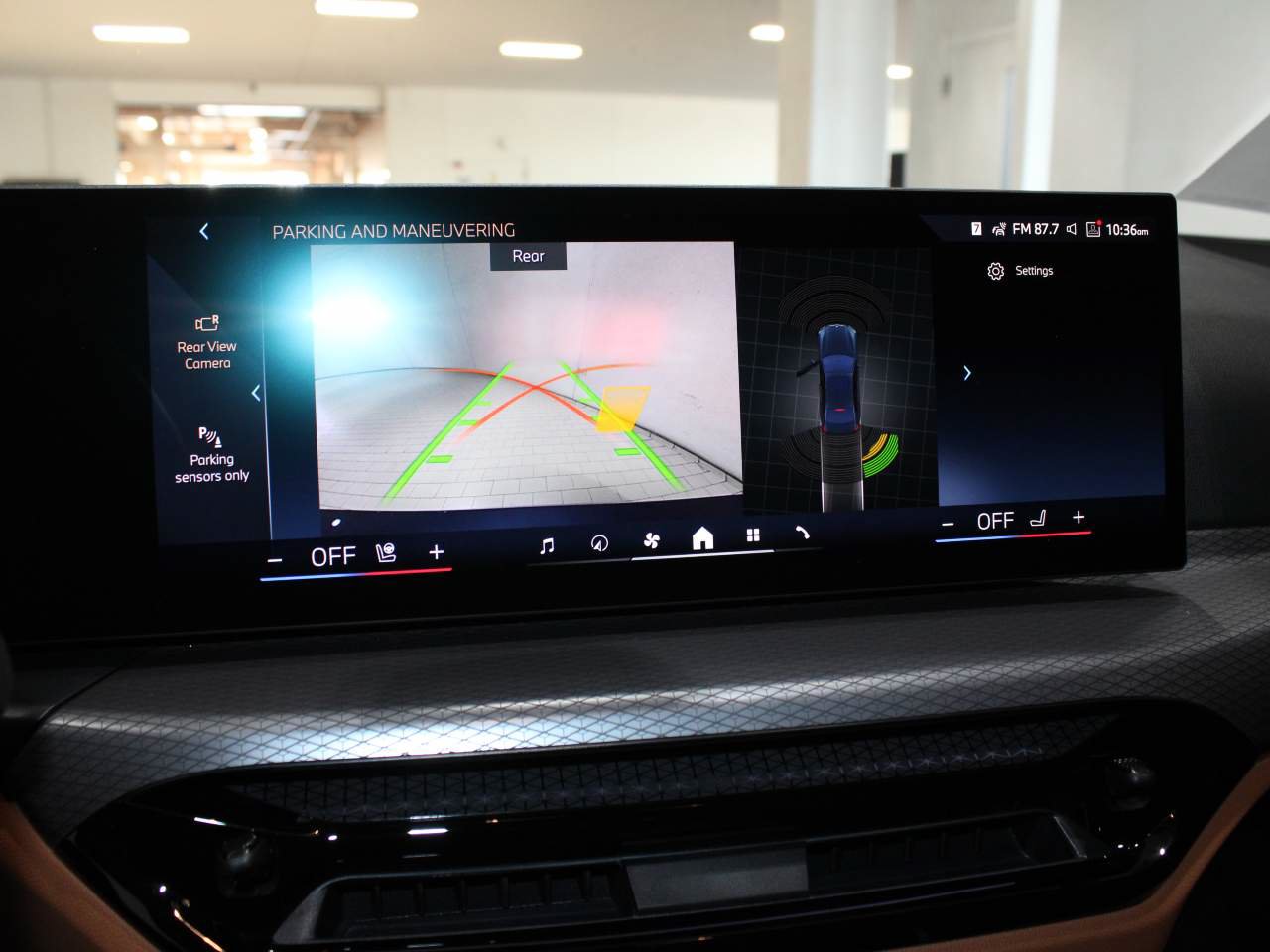 Used 2026 BMW 330i Sedan RWD image 19