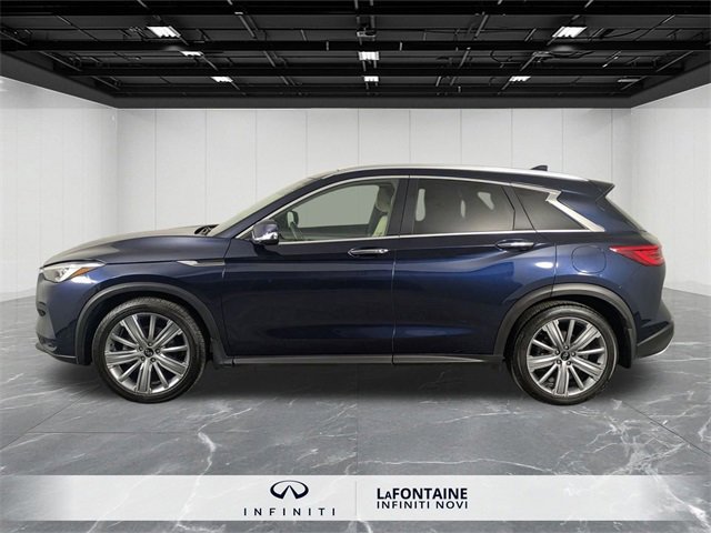 Used 2021 INFINITI QX50 Sensory image 2