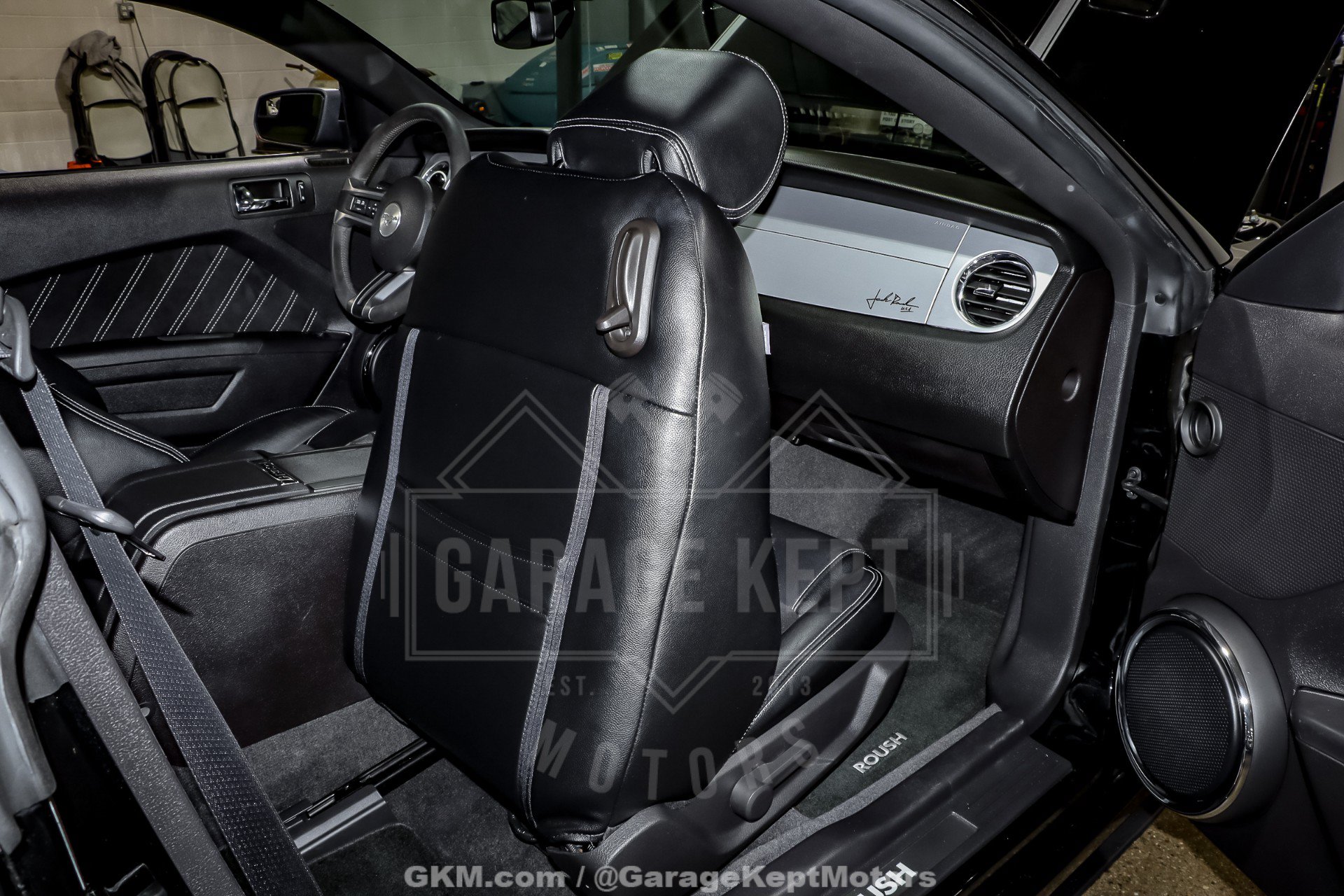 Used 2013 Ford Mustang GT Premium RWD image 85