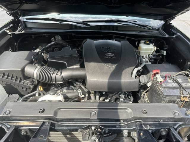 Used 2019 Toyota Tacoma TRD Pro AWD/4WD image 22