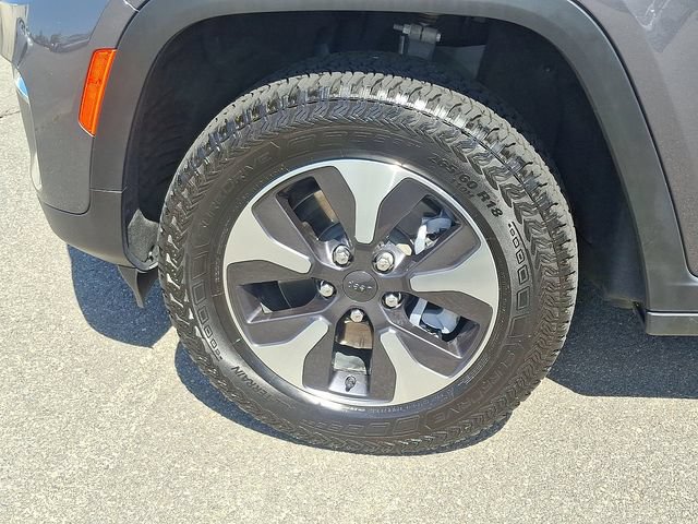 Used 2024 Jeep Grand Cherokee Limited 4xe AWD/4WD image 8