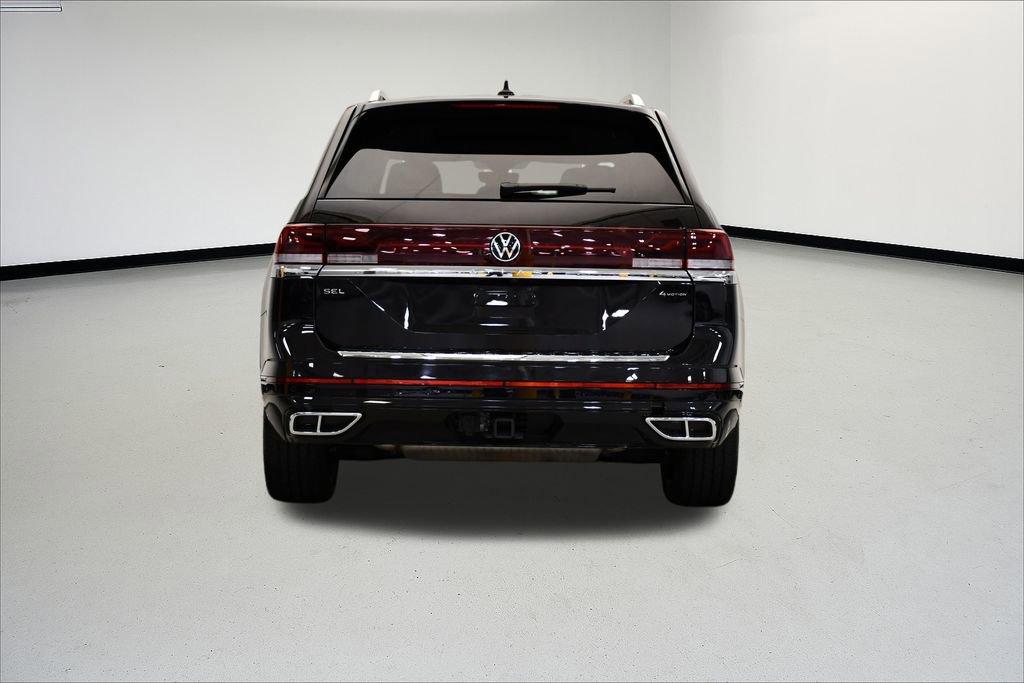 Used 2024 Volkswagen Atlas SEL Premium R-Line image 4