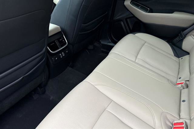 Used 2023 Subaru Outback Limited XT image 11
