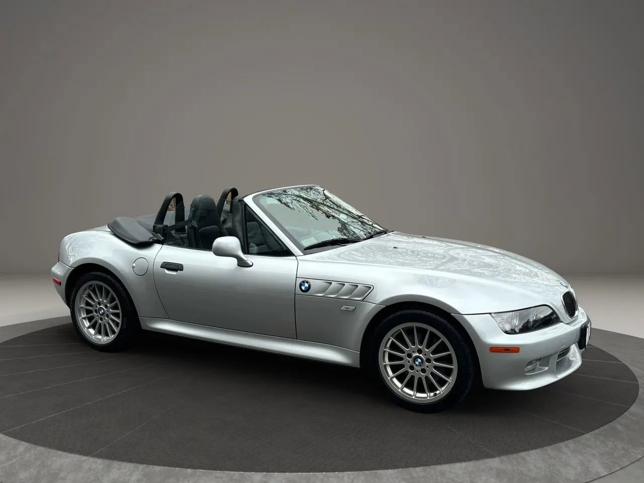 Used 2002 BMW Z3 3.0i image 14