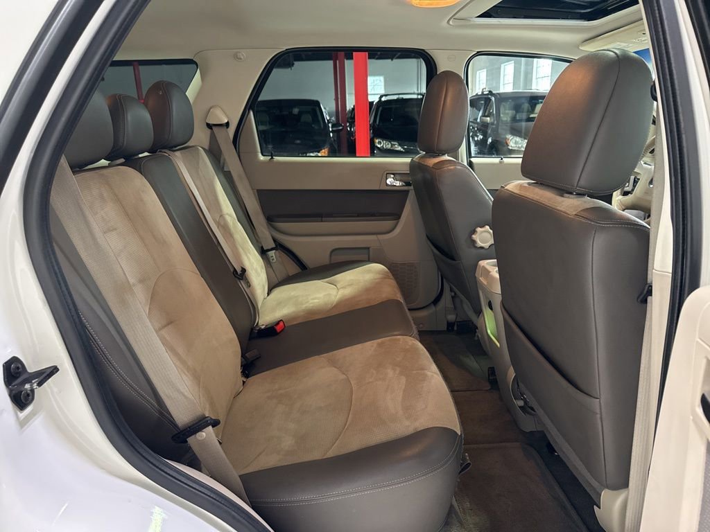 Used 2010 Mercury Mariner Premier image 34