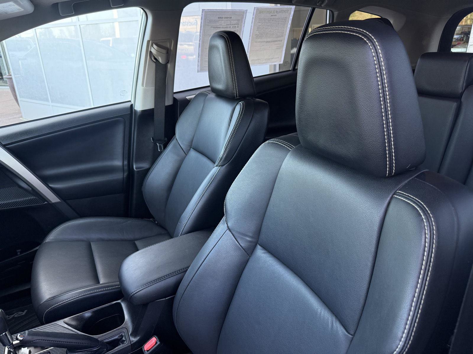 Used 2014 Toyota RAV4 Limited AWD/4WD image 41