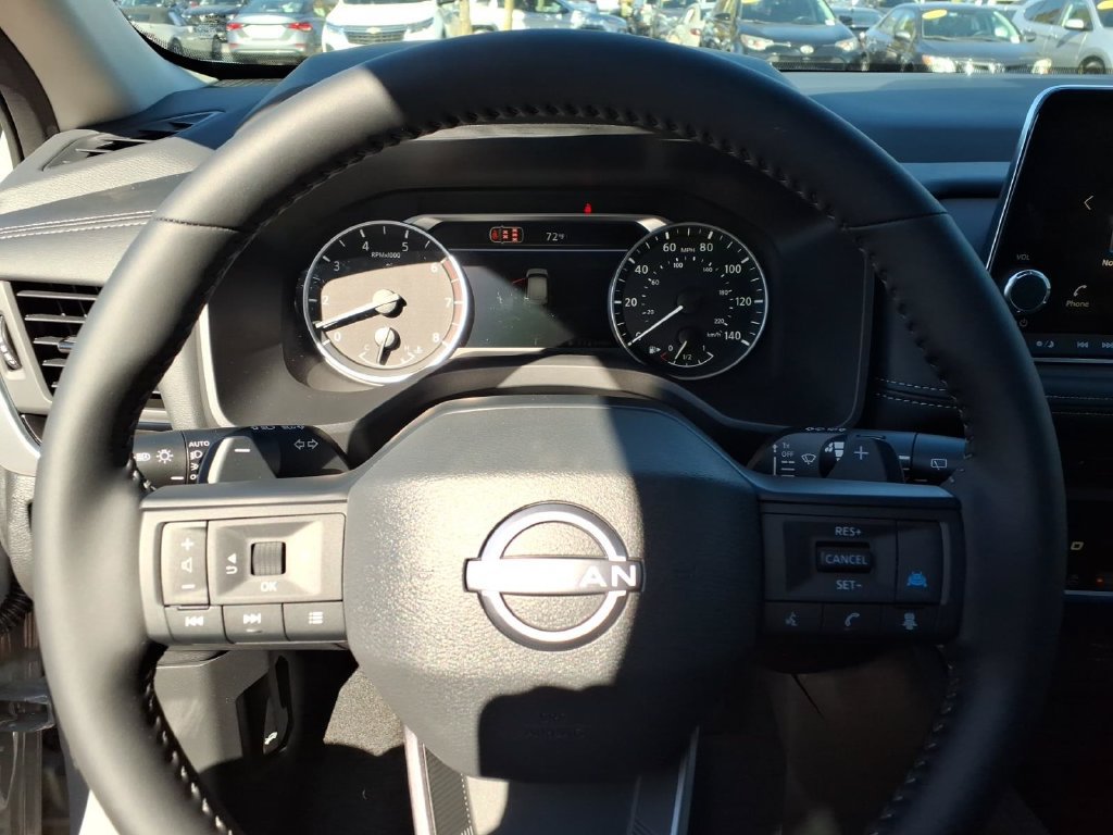 New 2027 Nissan Rogue SV w/ Cold Weather Package AWD/4WD image 23
