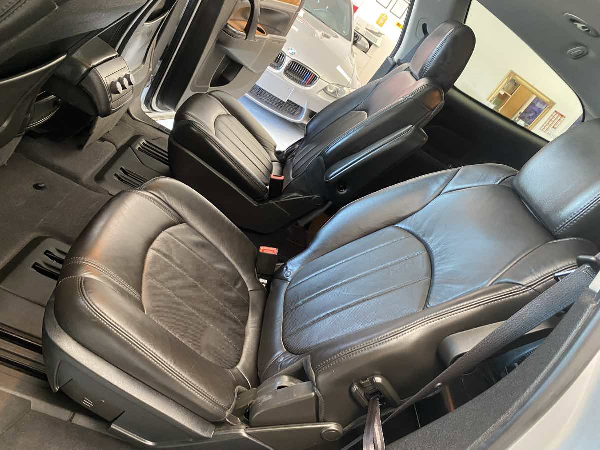 Used 2012 Buick Enclave Leather image 27