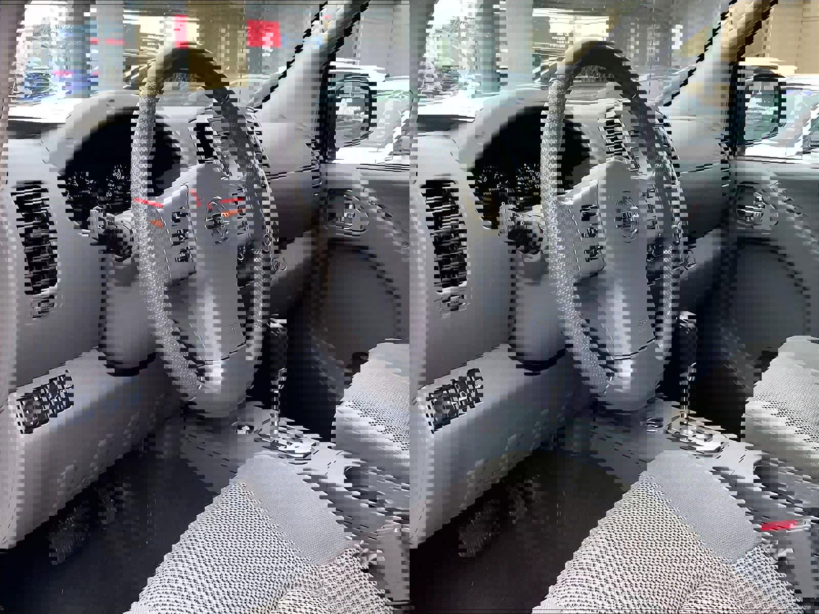 Certified 2021 Nissan Frontier SV image 8