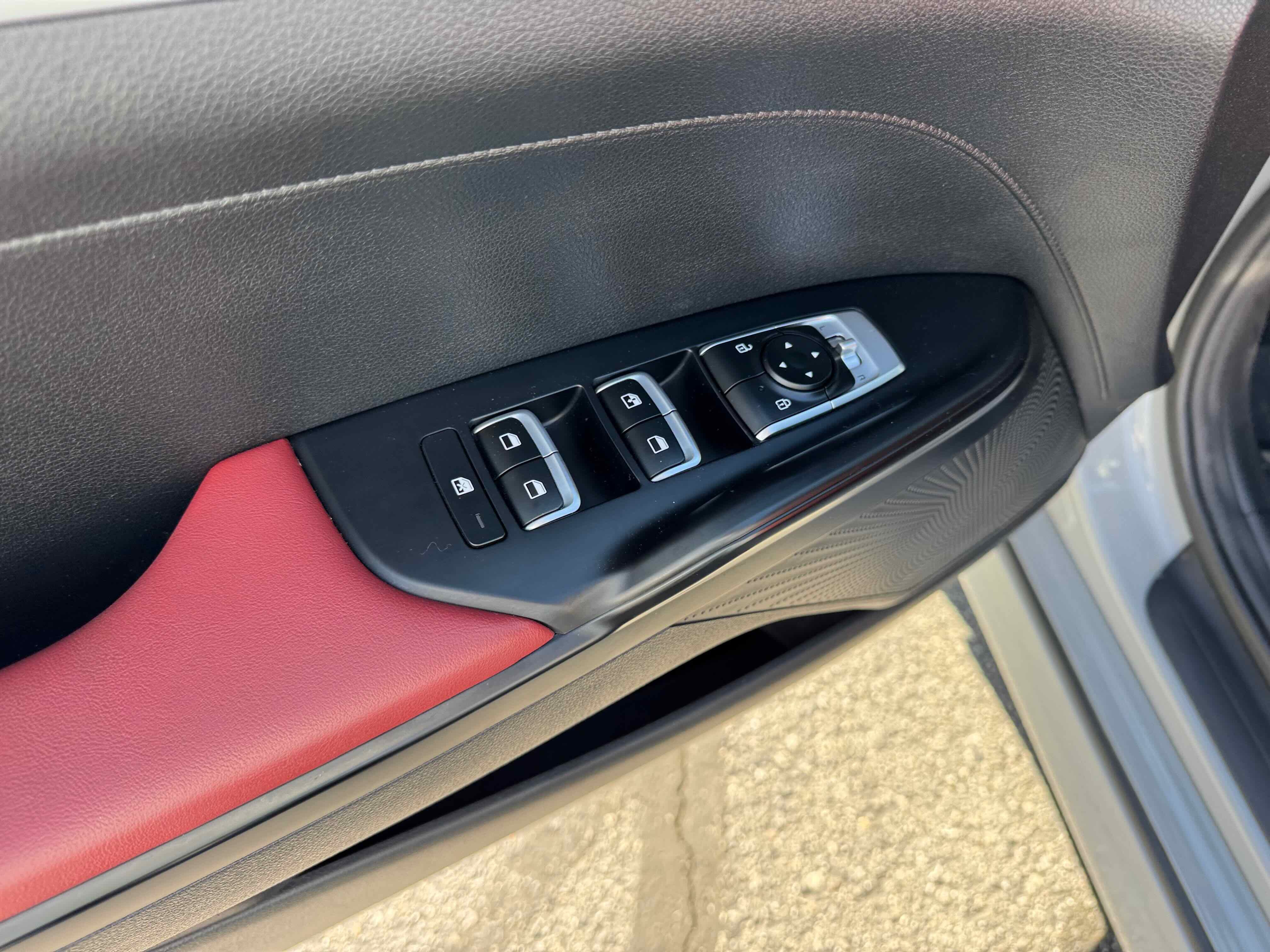 Used 2023 Kia K5 GT-Line w/ GT-Line Premium Package image 17