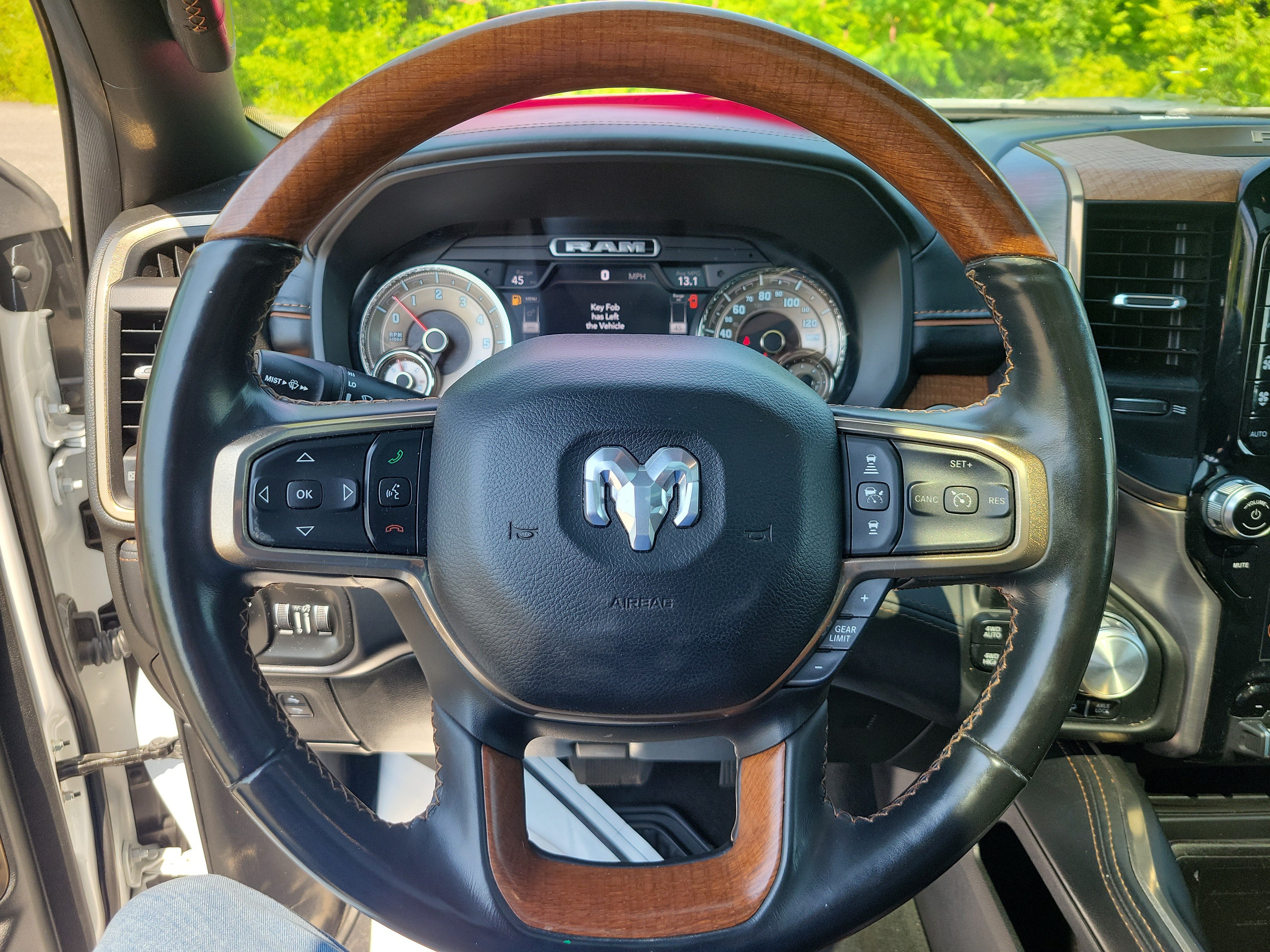 Used 2021 RAM 1500 Limited AWD/4WD image 21