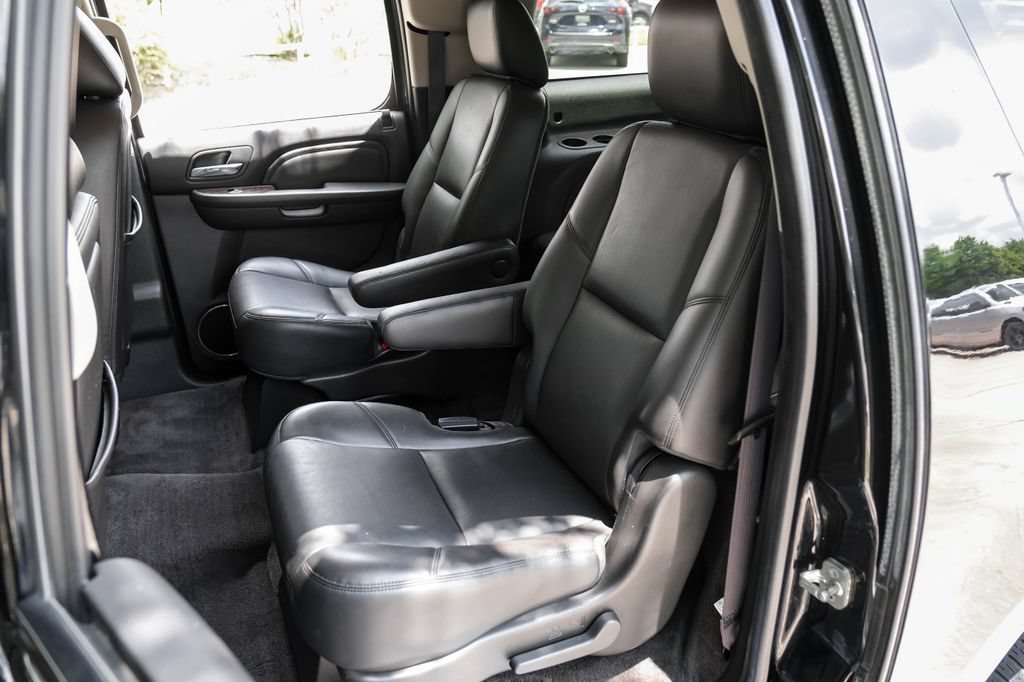 Used 2013 GMC Yukon XL Denali AWD/4WD image 60