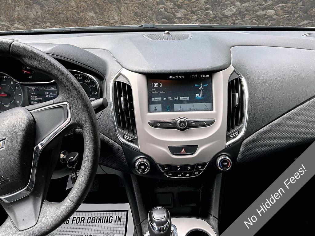 Used 2018 Chevrolet Cruze LS FWD image 5