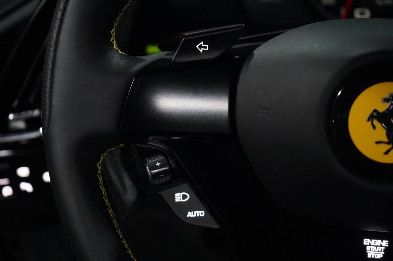 Used 2023 Ferrari Roma RWD image 93
