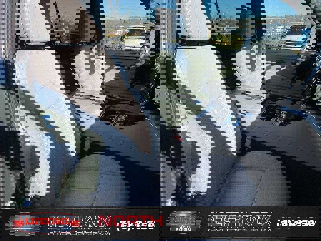 New 2026 Jeep Grand Wagoneer Summit image 31